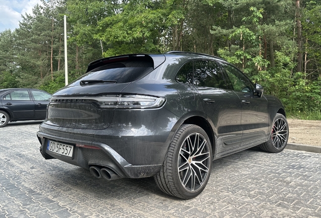 Porsche 95B Macan GTS MkIII