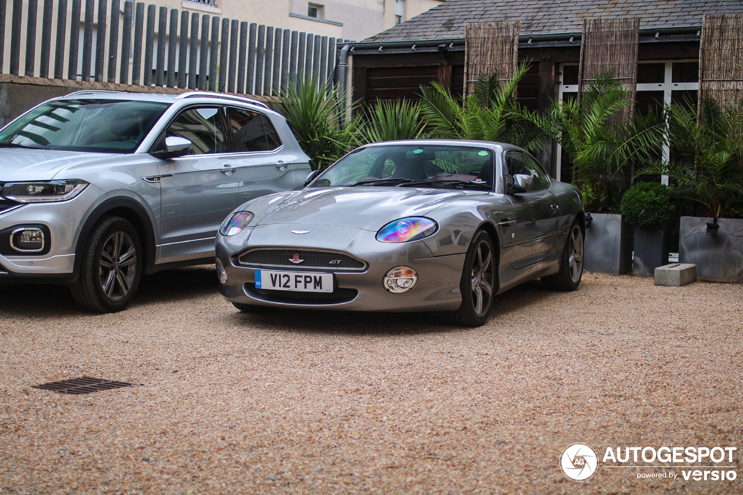 Aston Martin DB7 GT