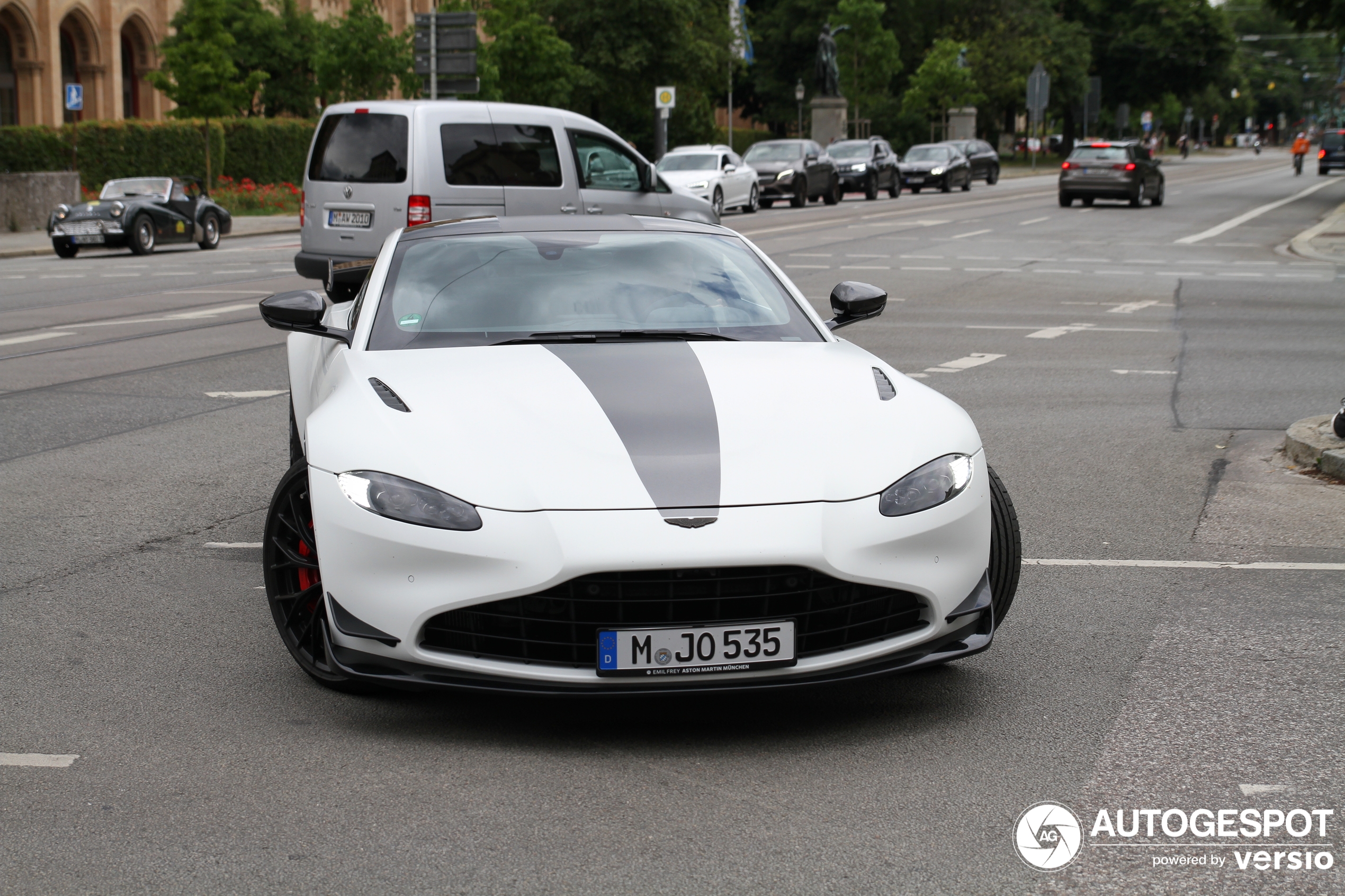 Aston Martin V8 Vantage Formula 1 Edition