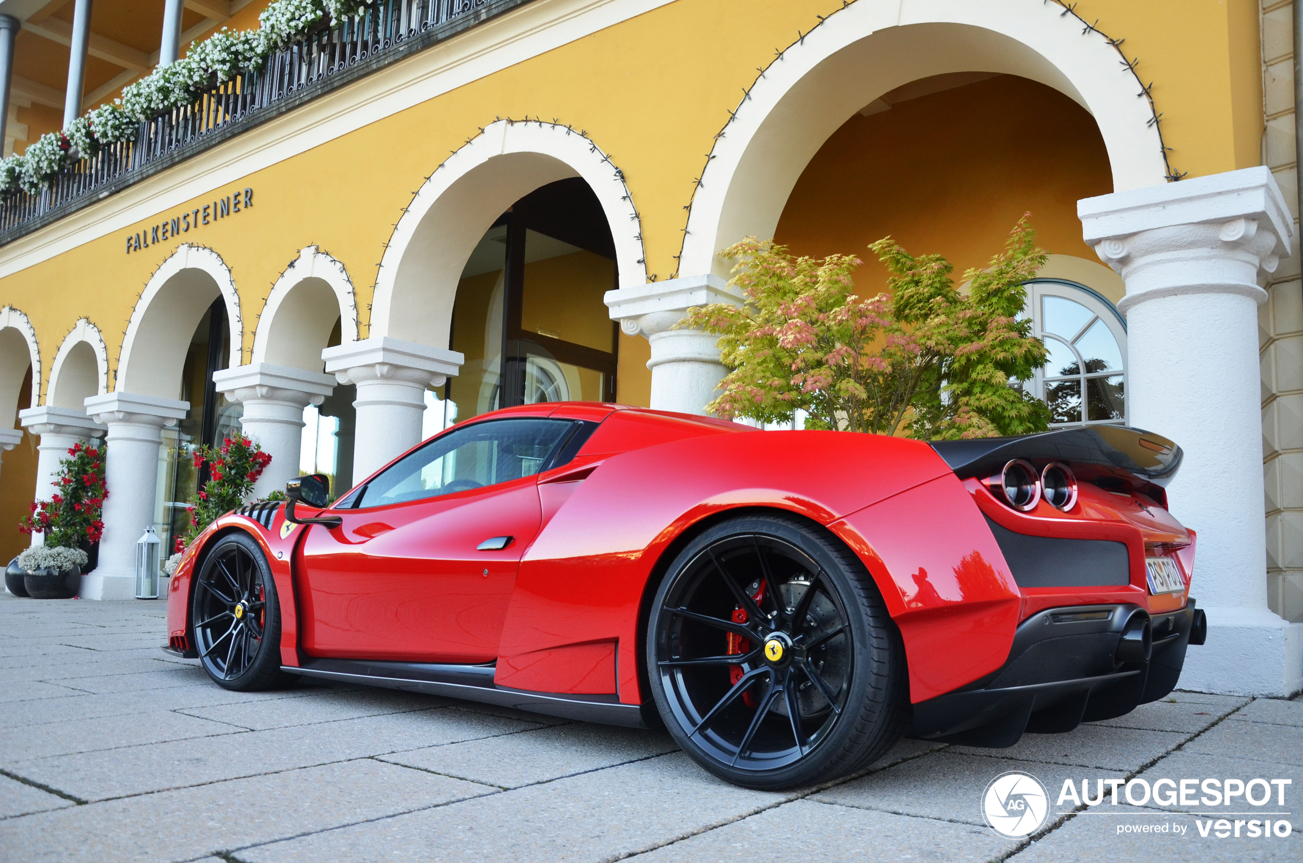 Ferrari F8 Spider Novitec Rosso N-Largo