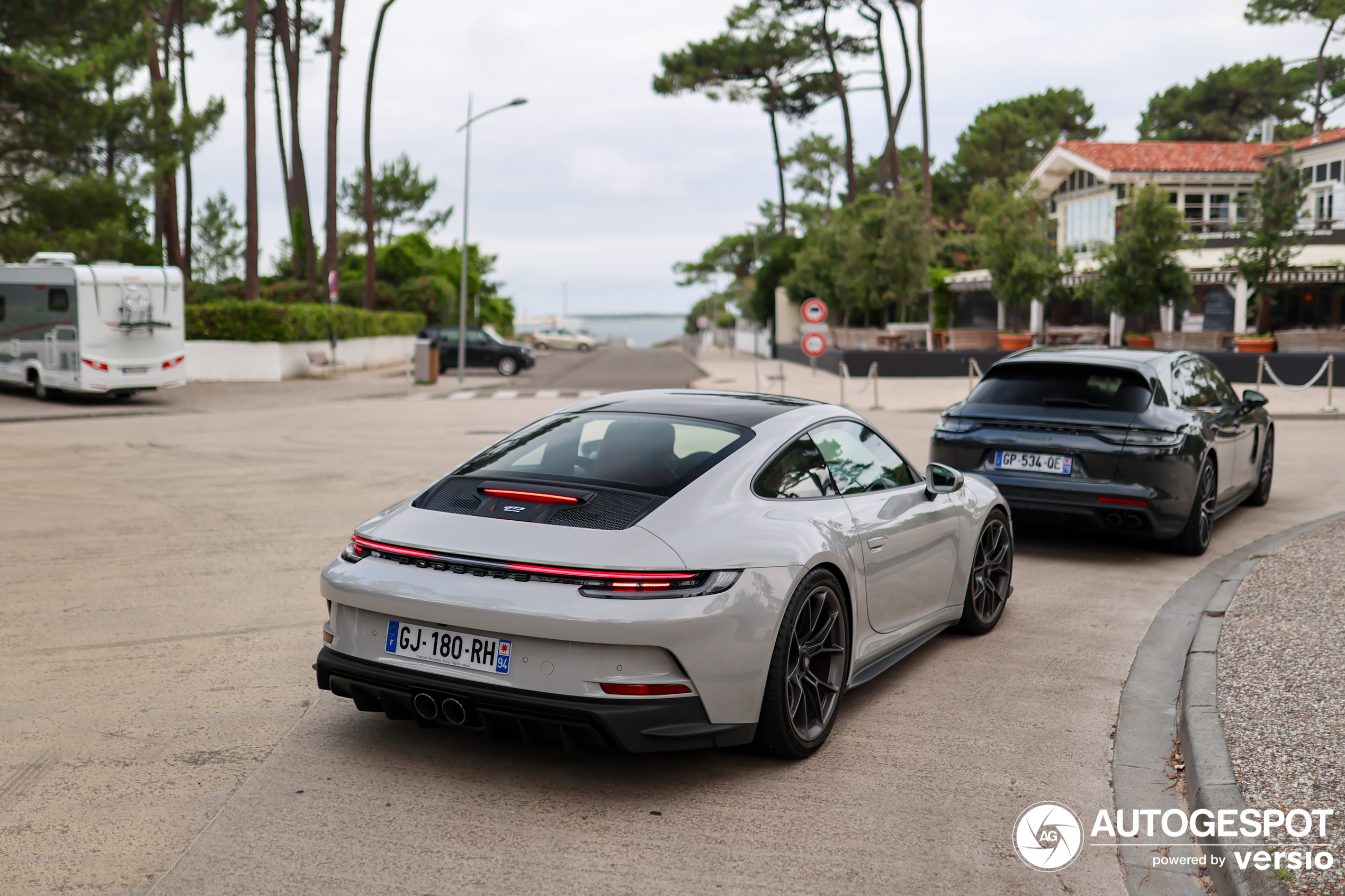 Porsche 992 GT3 Touring