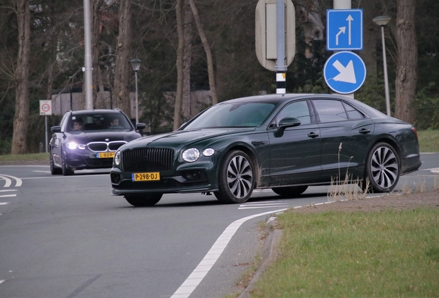 Bentley Flying Spur V8 2021