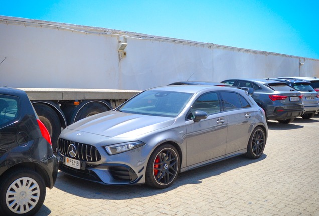 Mercedes-AMG A 45 S W177