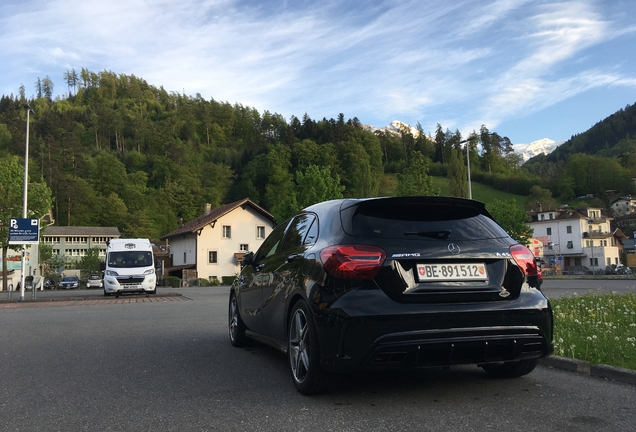 Mercedes-AMG A 45 W176 2015