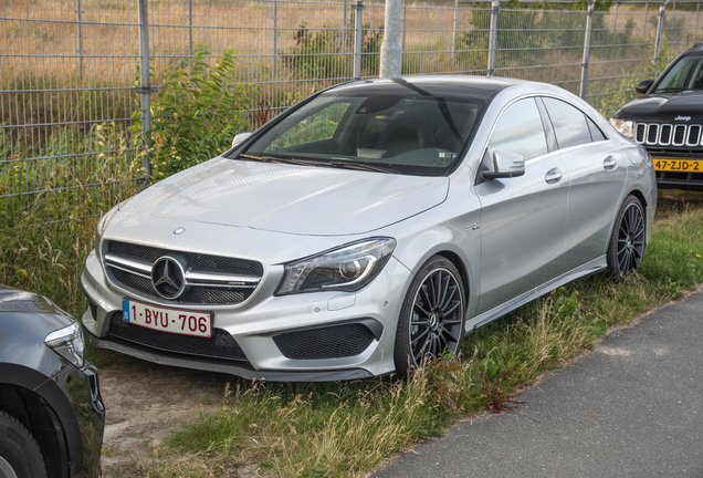 Mercedes-Benz CLA 45 AMG C117