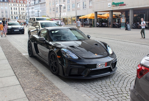 Porsche 718 Cayman GT4 RS Weissach Package