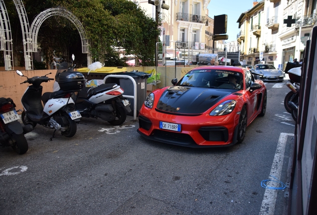 Porsche 718 Cayman GT4 RS Weissach Package