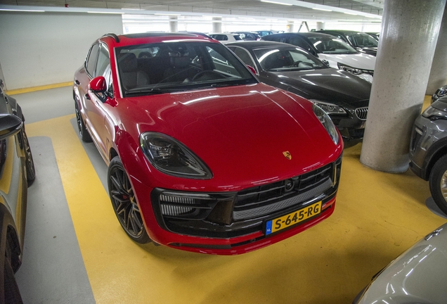 Porsche 95B Macan GTS MkIII