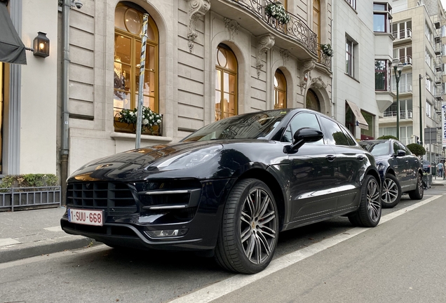 Porsche 95B Macan Turbo