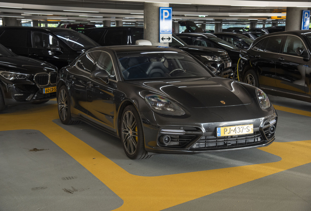 Porsche 971 Panamera Turbo S E-Hybrid