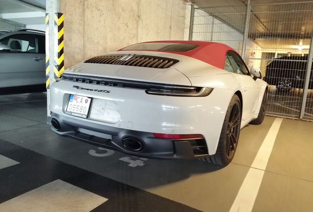 Porsche 992 Carrera 4 GTS Cabriolet