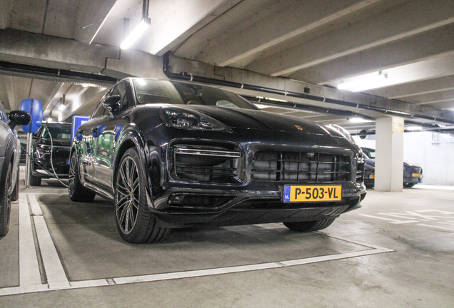 Porsche Cayenne Coupé Turbo S E-Hybrid