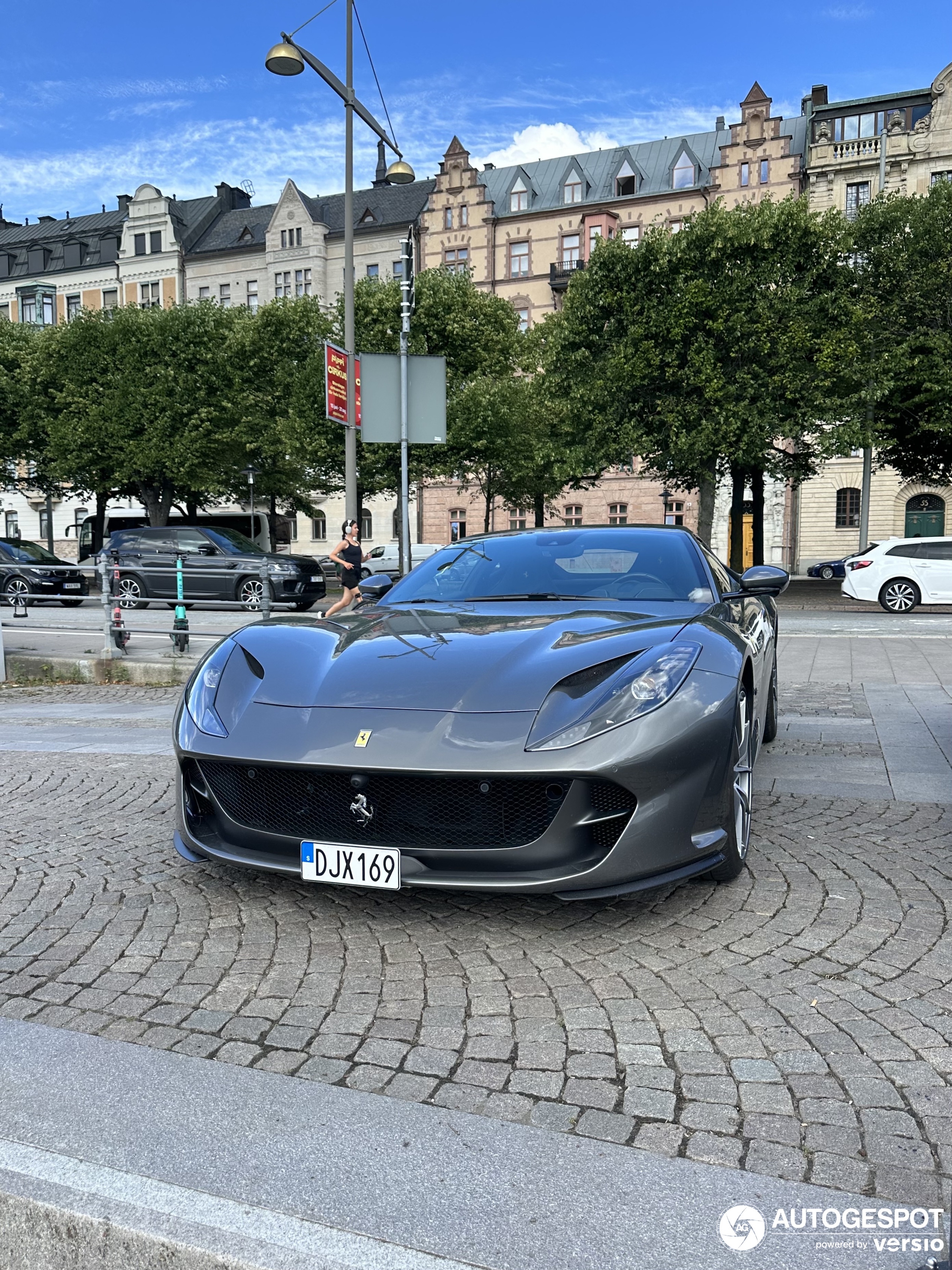 Ferrari 812 Superfast