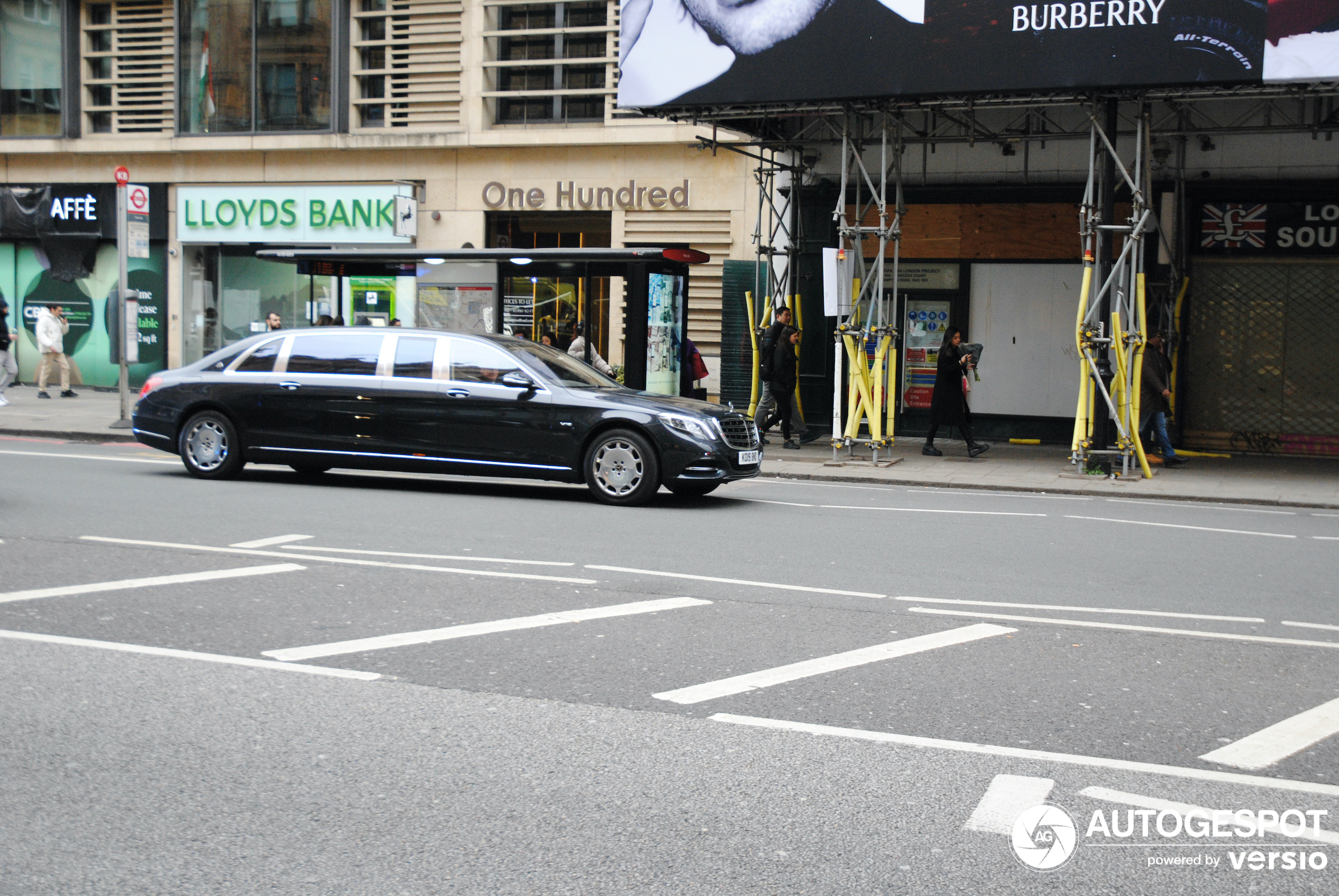 Mercedes-Maybach S 600 Pullman VV222