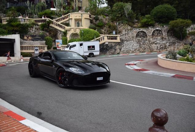 Aston Martin DBS Superleggera