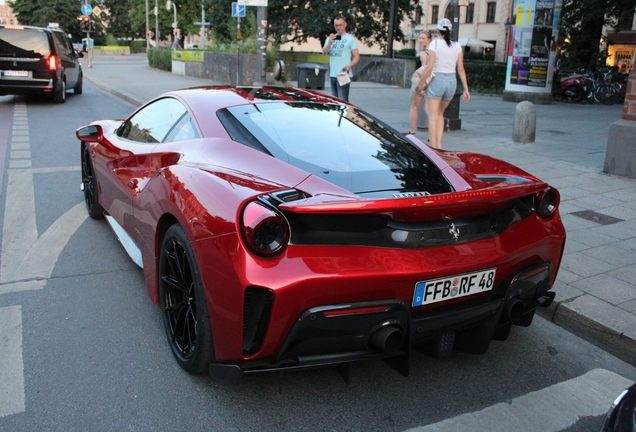 Ferrari 488 Pista