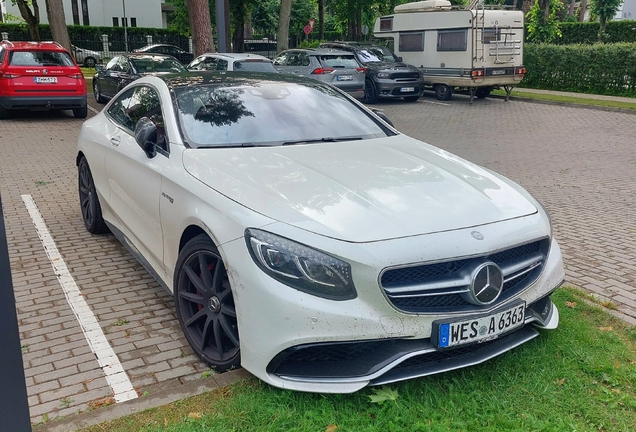 Mercedes-AMG S 63 Coupé C217