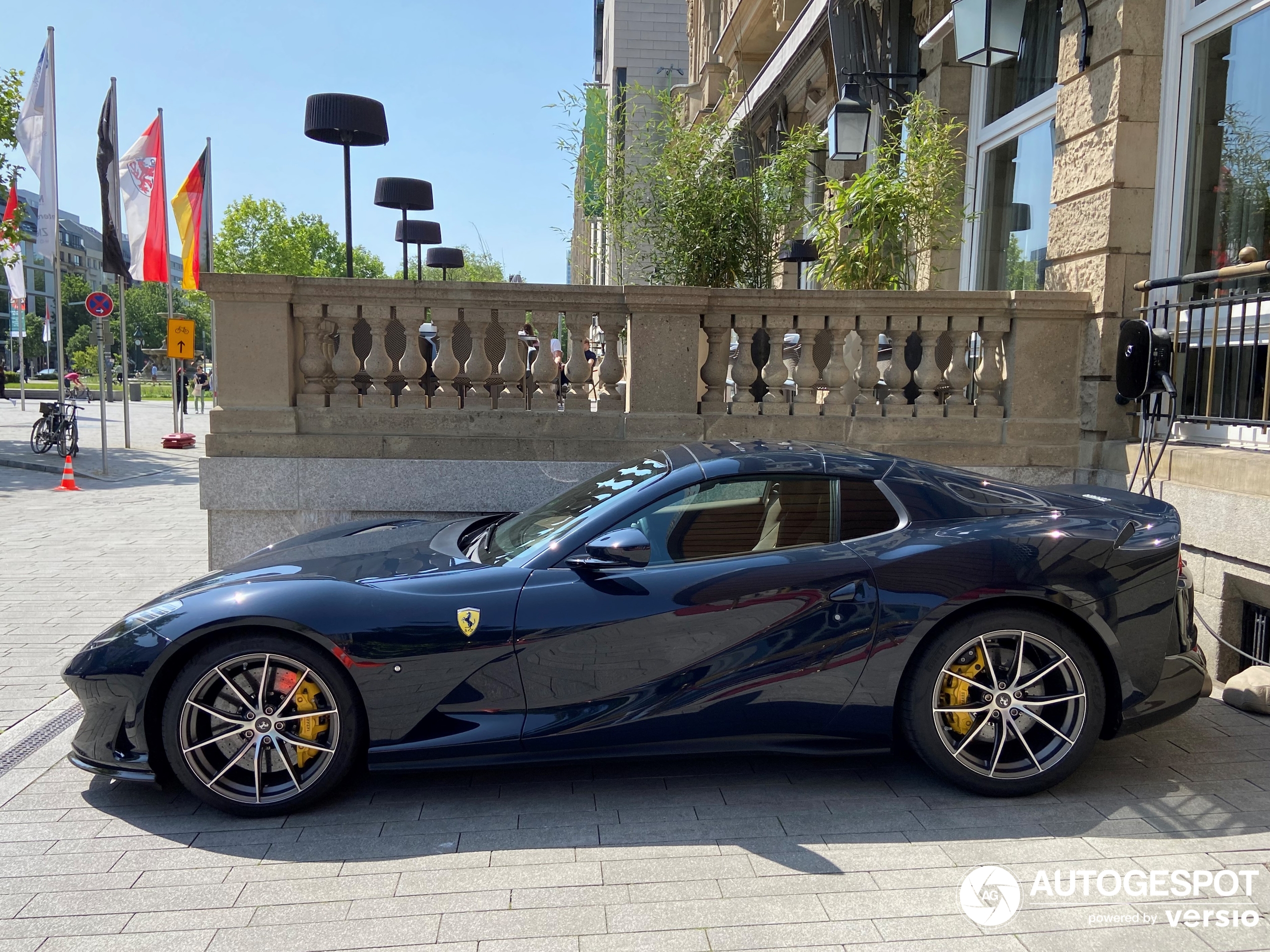 Ferrari 812 GTS