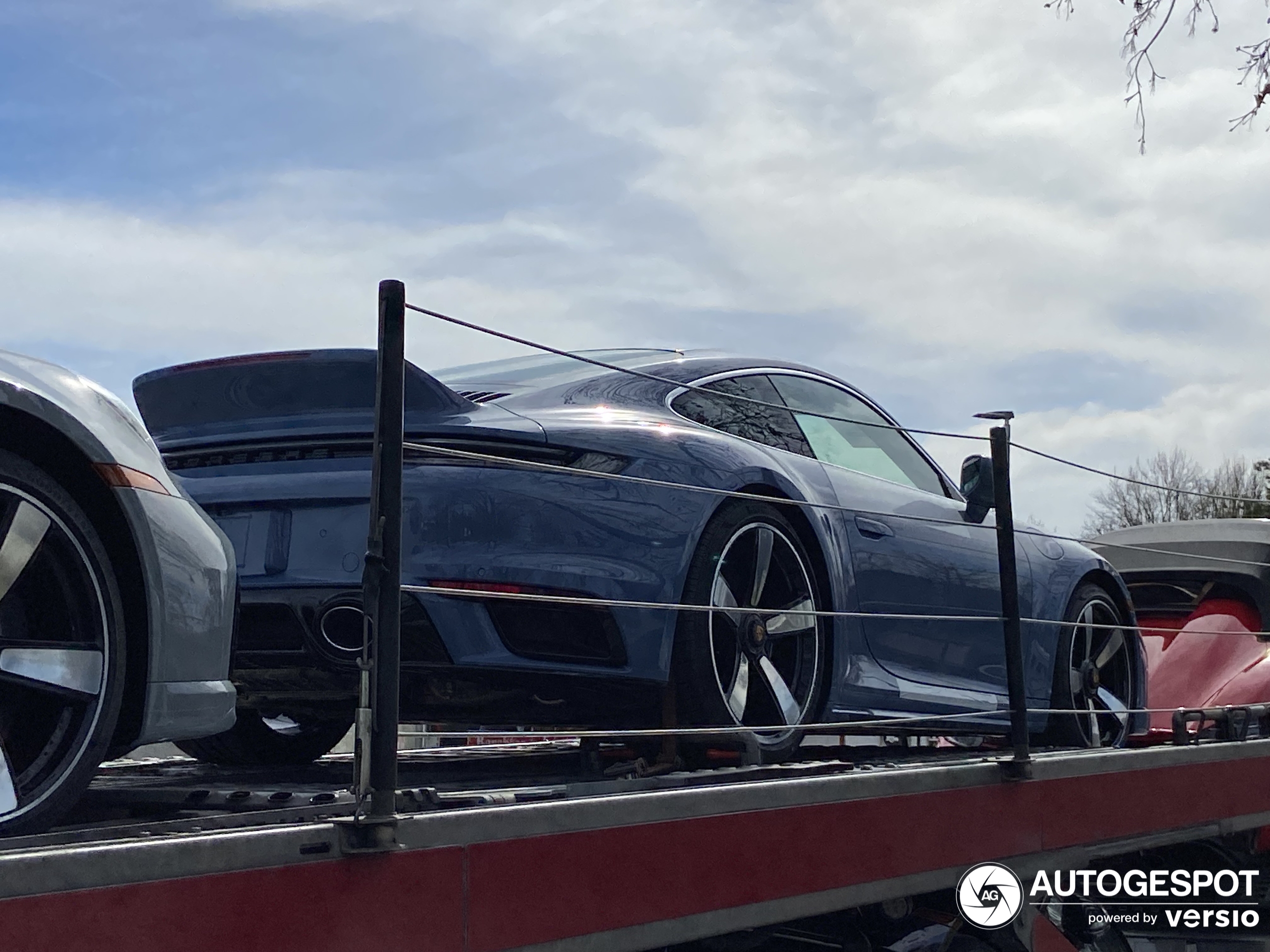 Porsche 992 Sport Classic