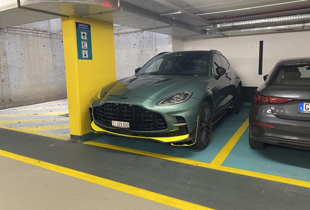 Aston Martin DBX707