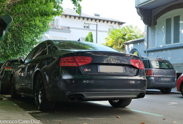 Audi S8 D4