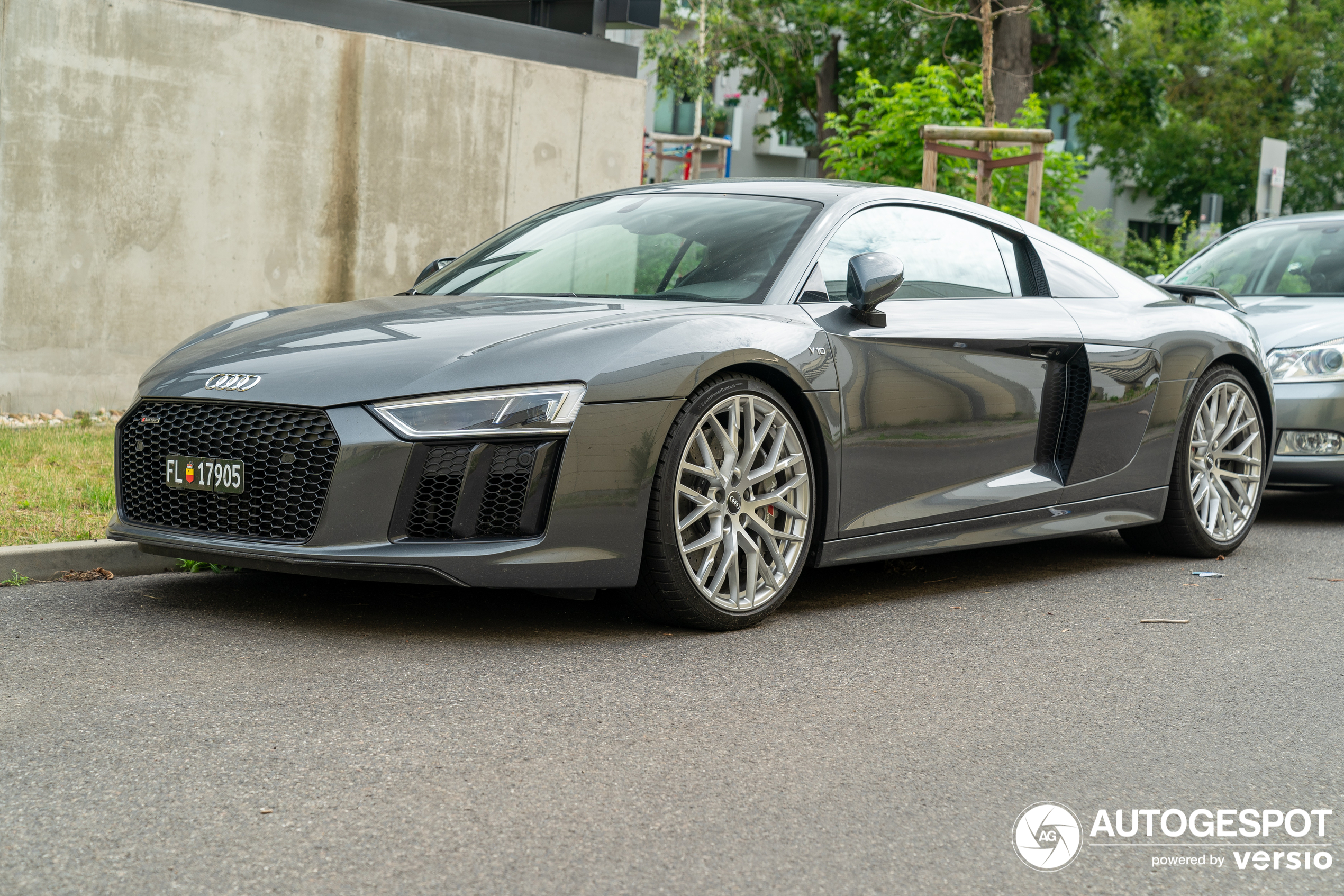 Audi R8 V10 Plus 2015