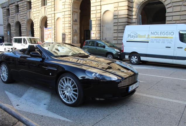 Aston Martin DB9 Volante