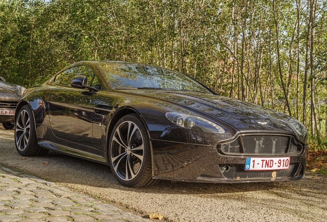 Aston Martin V12 Vantage S