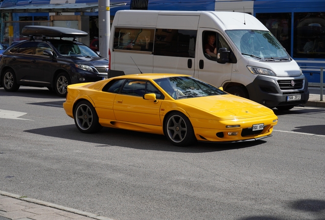 Lotus Esprit V8 GT