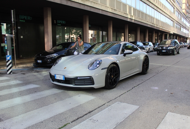 Porsche 992 Carrera S