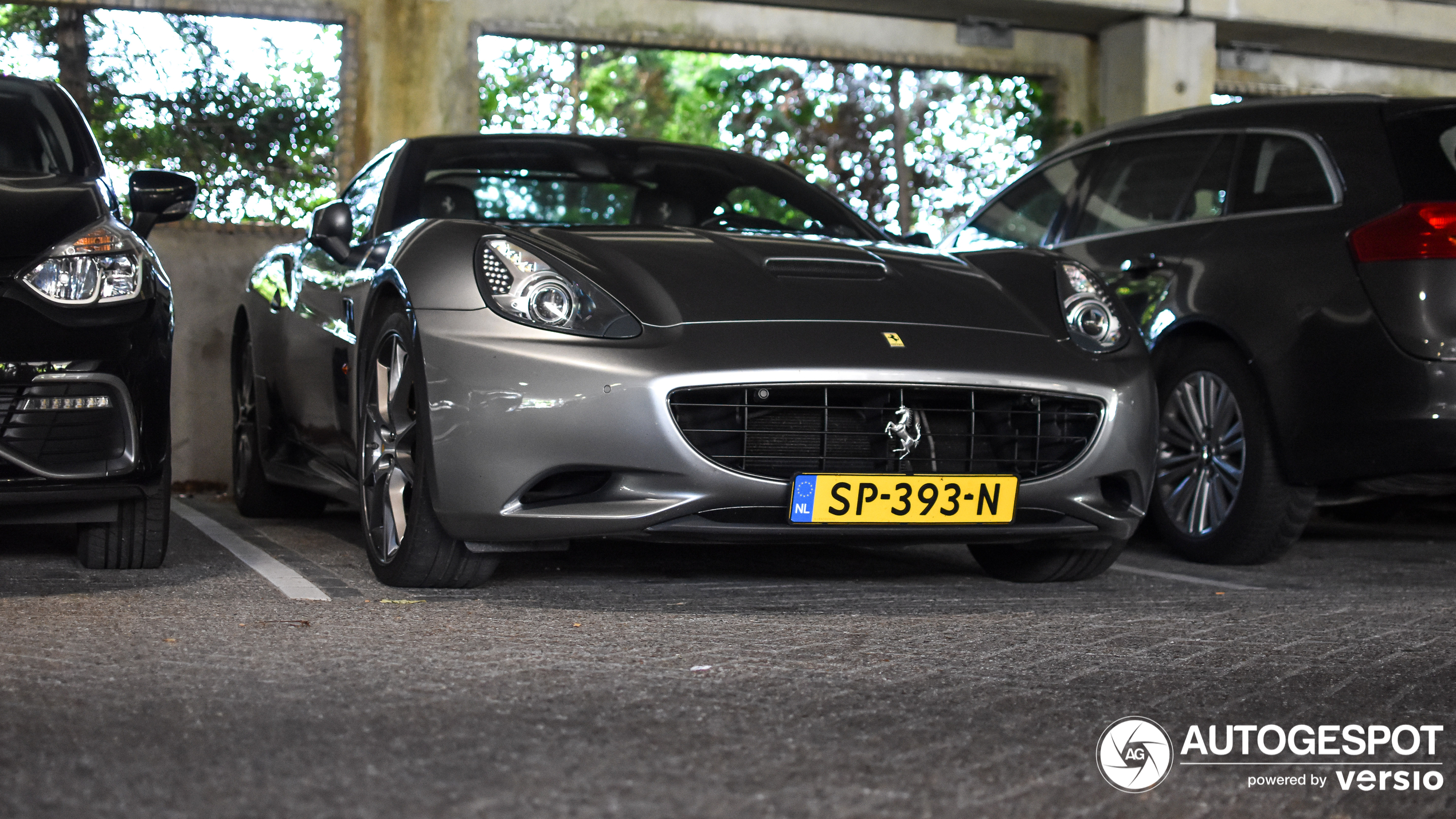 Ferrari California