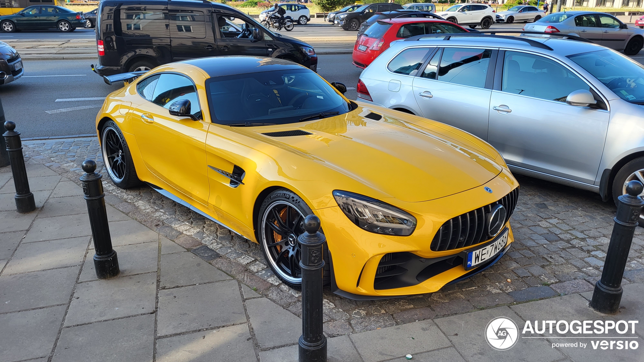 Mercedes-AMG GT R C190 2019