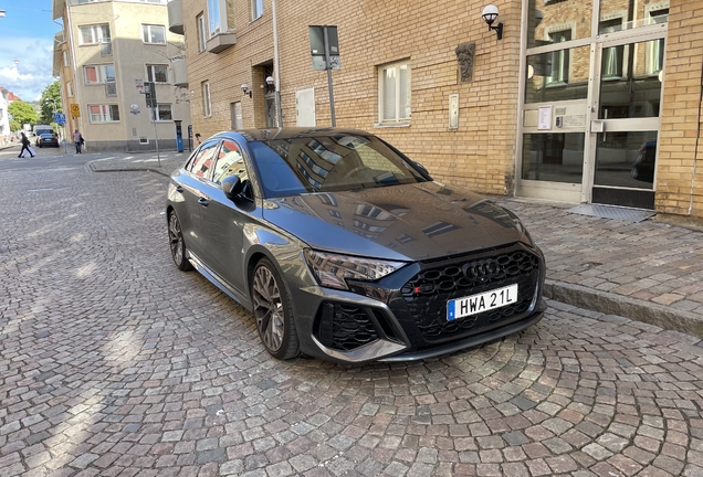 Audi RS3 Sedan 8Y