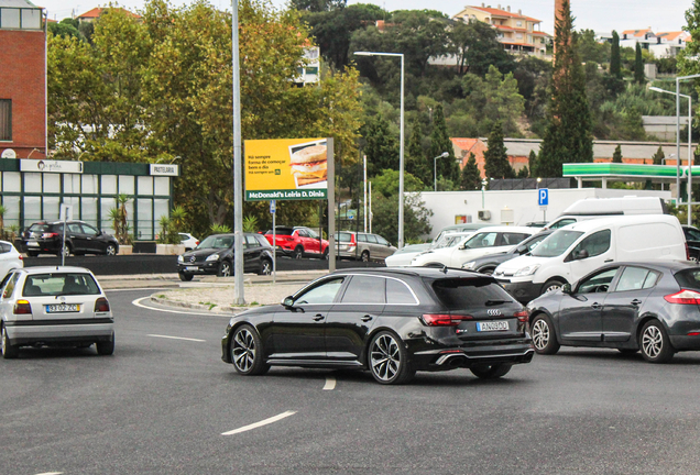 Audi RS4 Avant B9