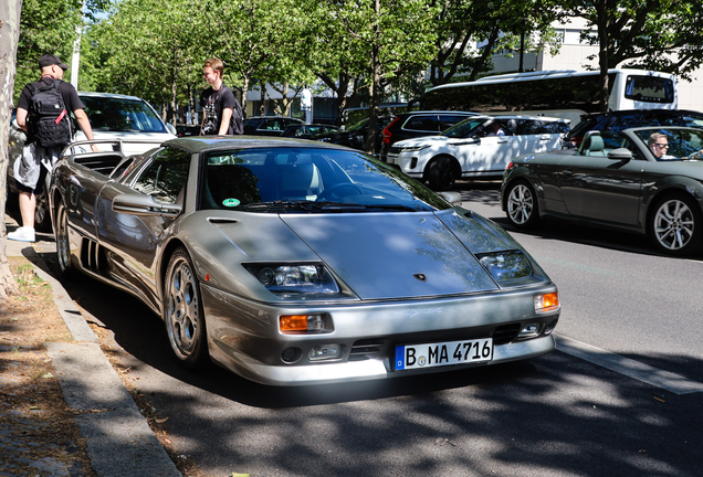 Lamborghini Diablo VT Roadster