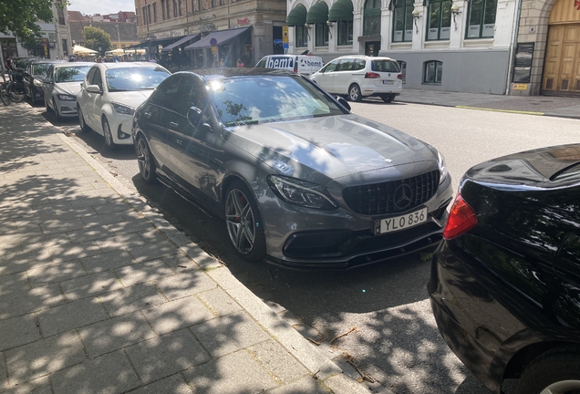 Mercedes-AMG C 63 S W205