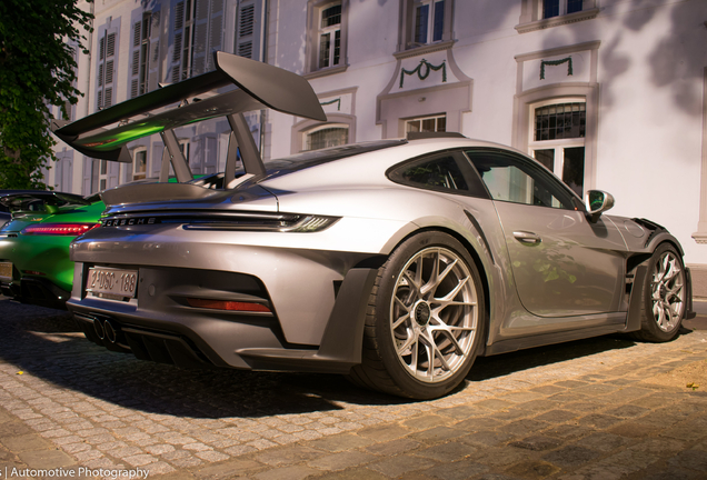 Porsche 992 GT3 RS