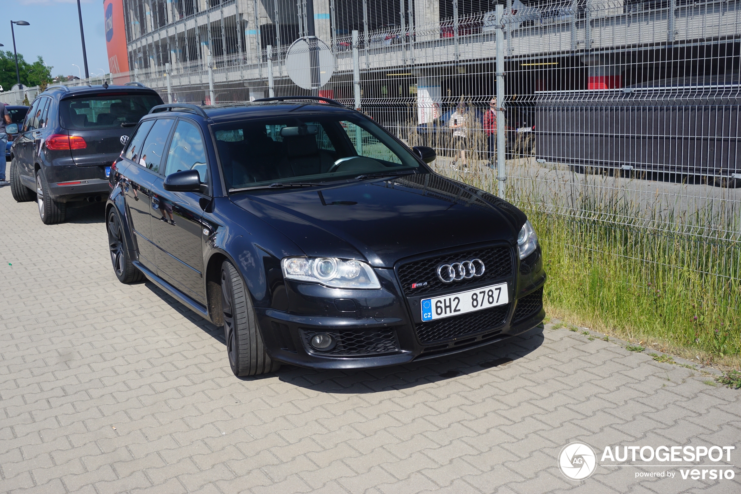 Audi RS4 Avant B7