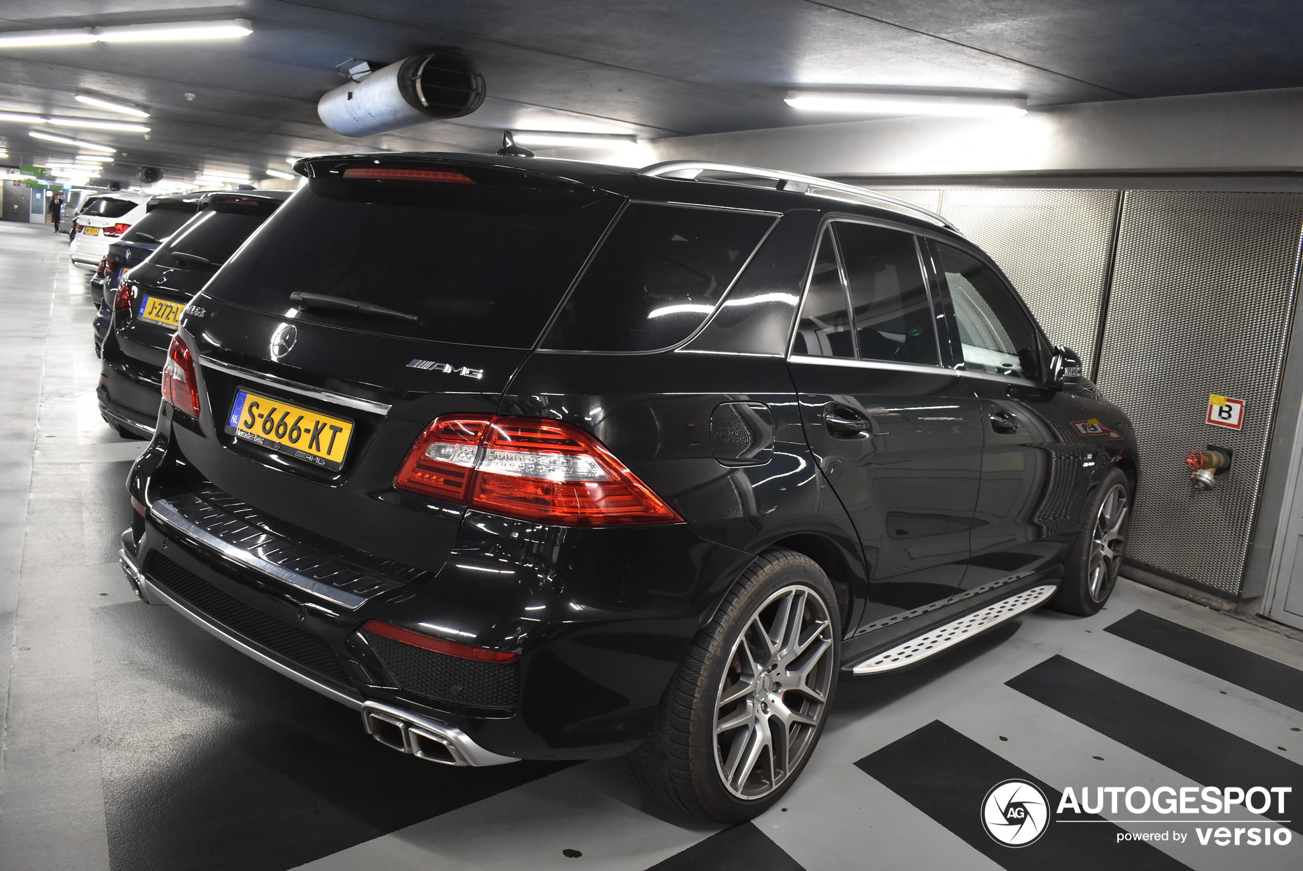 Mercedes-Benz ML 63 AMG W166