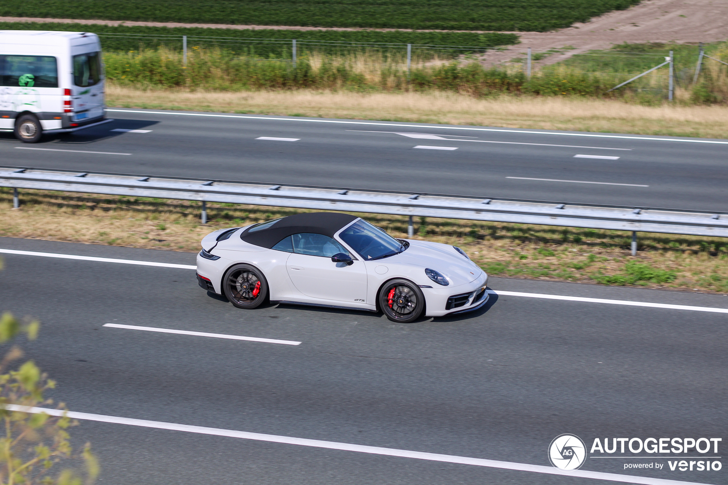 Porsche 992 Carrera GTS Cabriolet