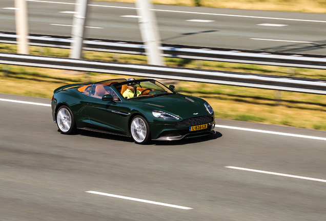 Aston Martin Vanquish Volante