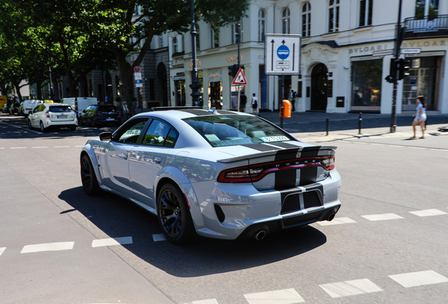 Dodge Charger SRT Hellcat Widebody