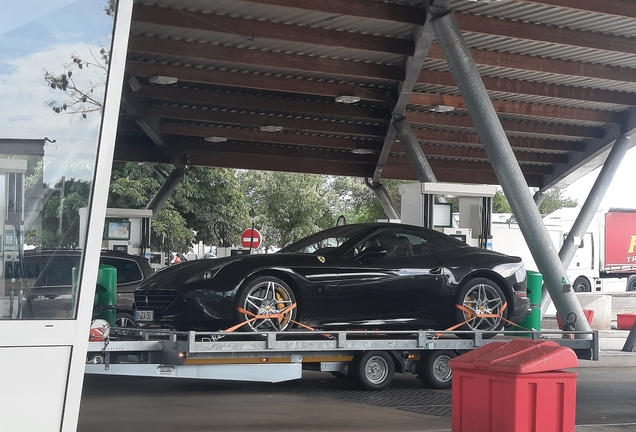 Ferrari California T