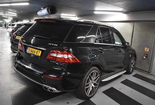 Mercedes-Benz ML 63 AMG W166