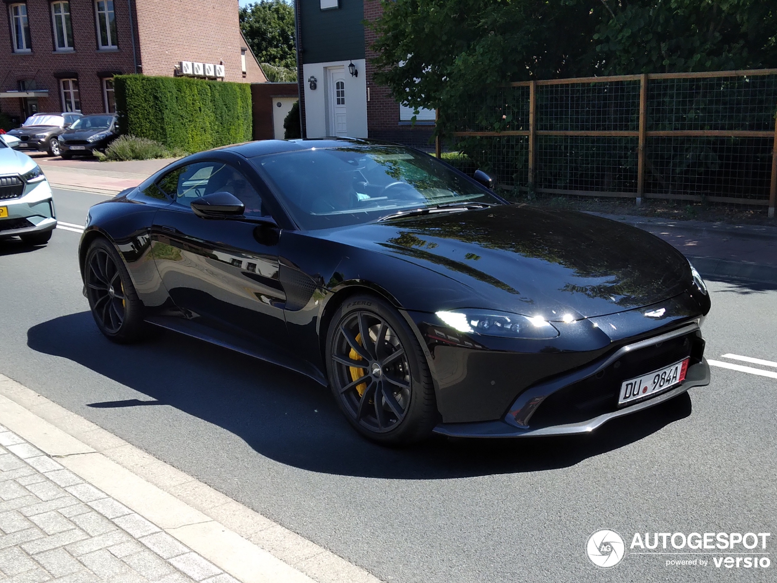 Aston Martin V8 Vantage 2018