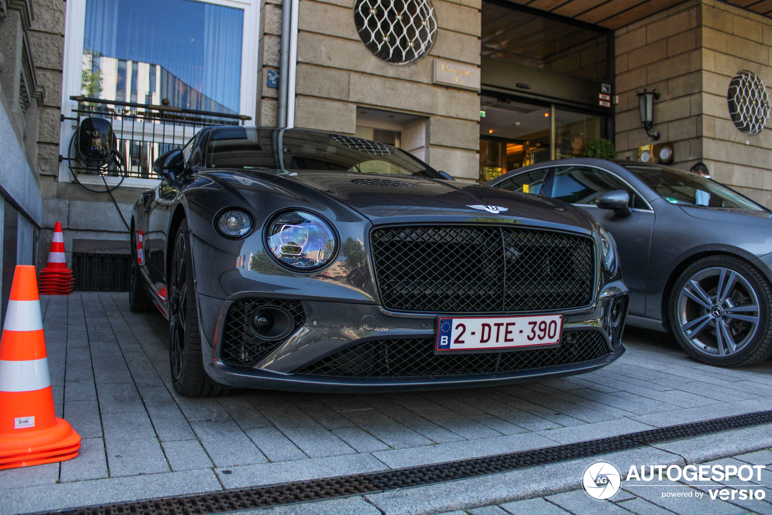 Bentley Continental GT V8 S 2023