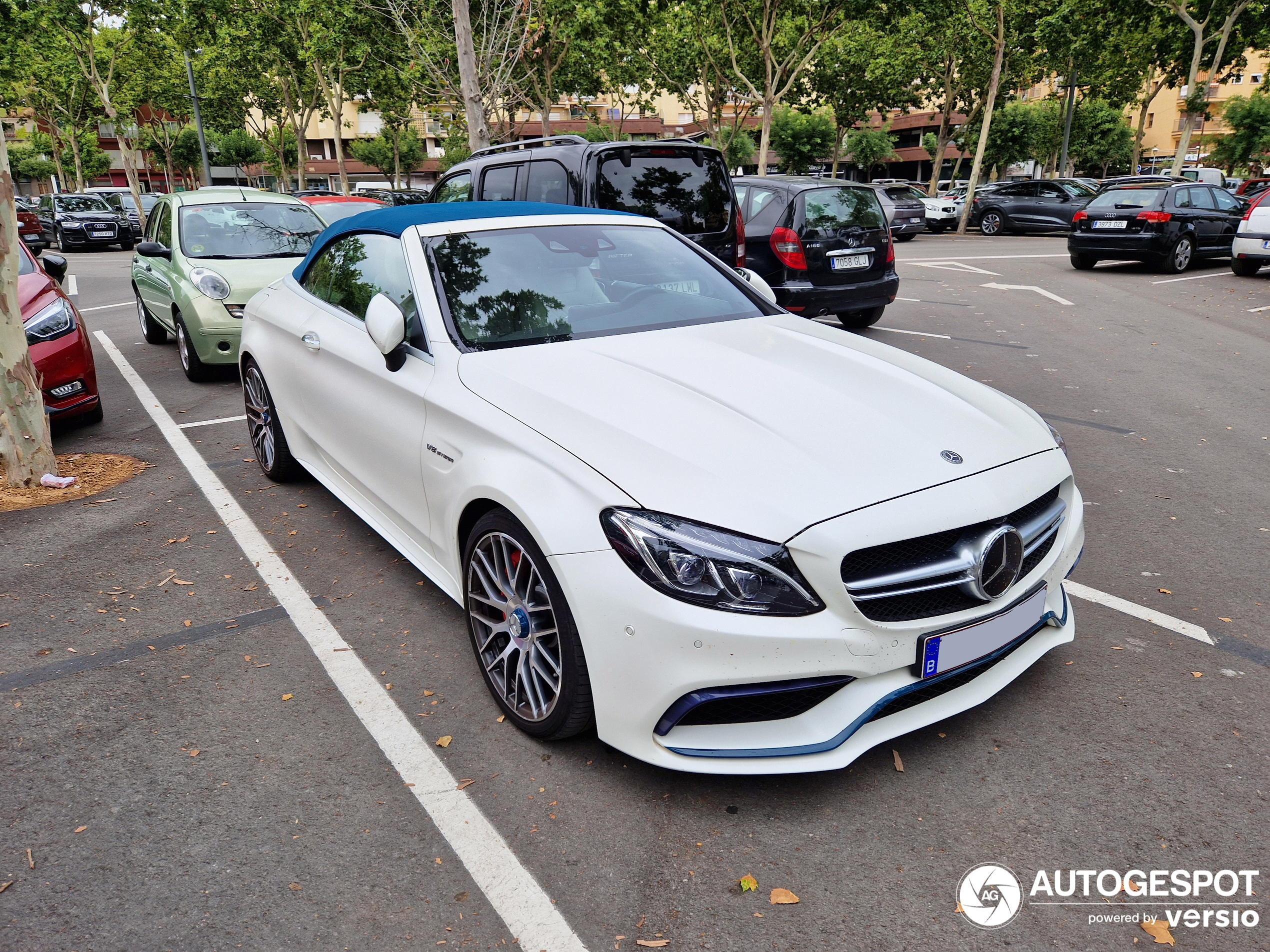 Mercedes-AMG C 63 S Convertible A205 Ocean Blue Edition