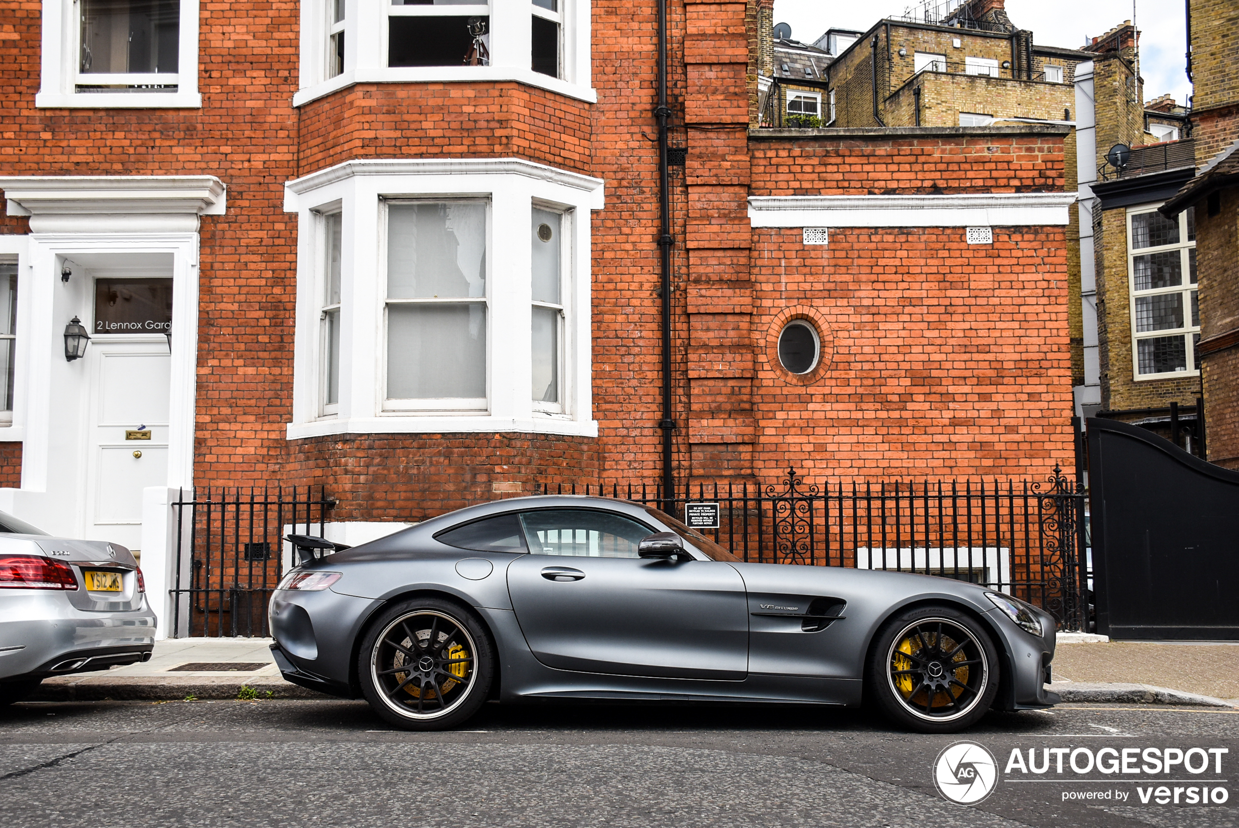 Mercedes-AMG GT R C190 2019