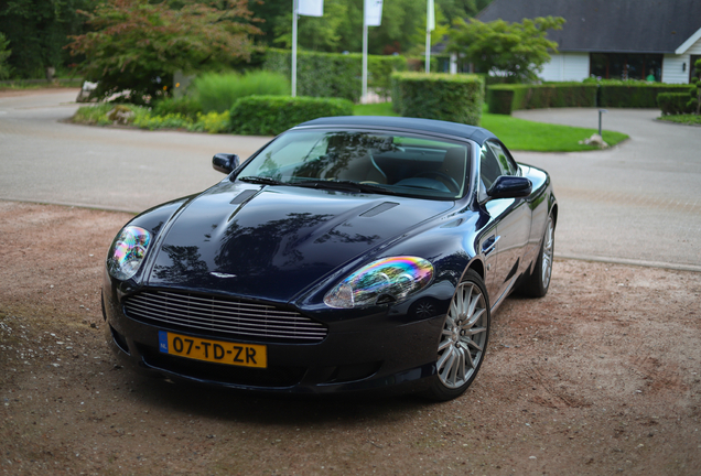 Aston Martin DB9 Volante