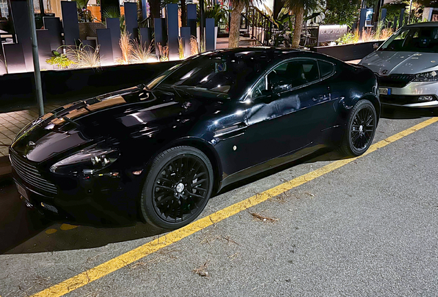 Aston Martin V8 Vantage